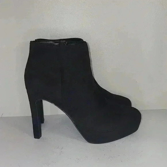 BCBGeneracion Jeanne booties size 8.5 nwob - Picture 6 of 7